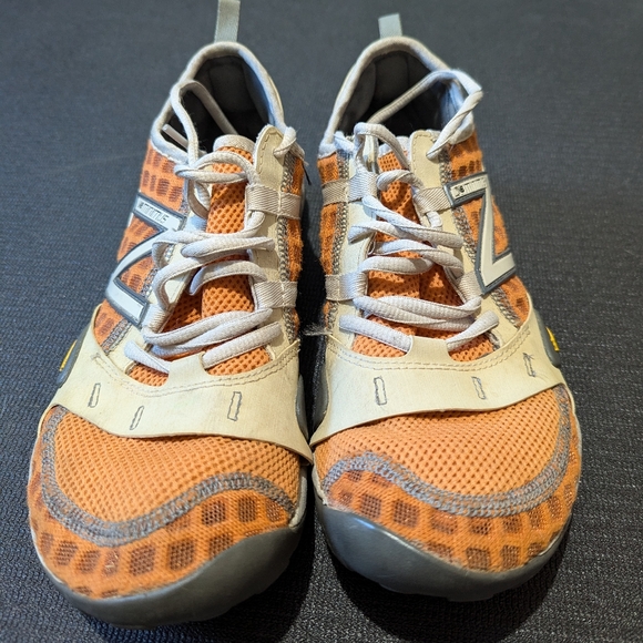 Women's New Balance Minimus Vibram Trail Shoes - Picture 2 of 6